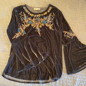 Blue-gray velvet bell sleeve embroidered blouse